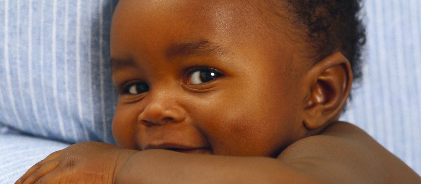 adottare un bambino di etnia diversa